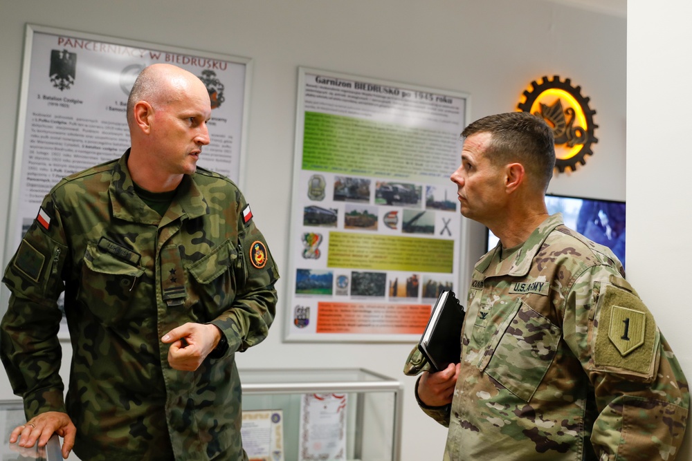 1ID deputy commanding officer visits Biedrusko Training Area