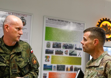 1ID deputy commanding officer visits Biedrusko Training Area