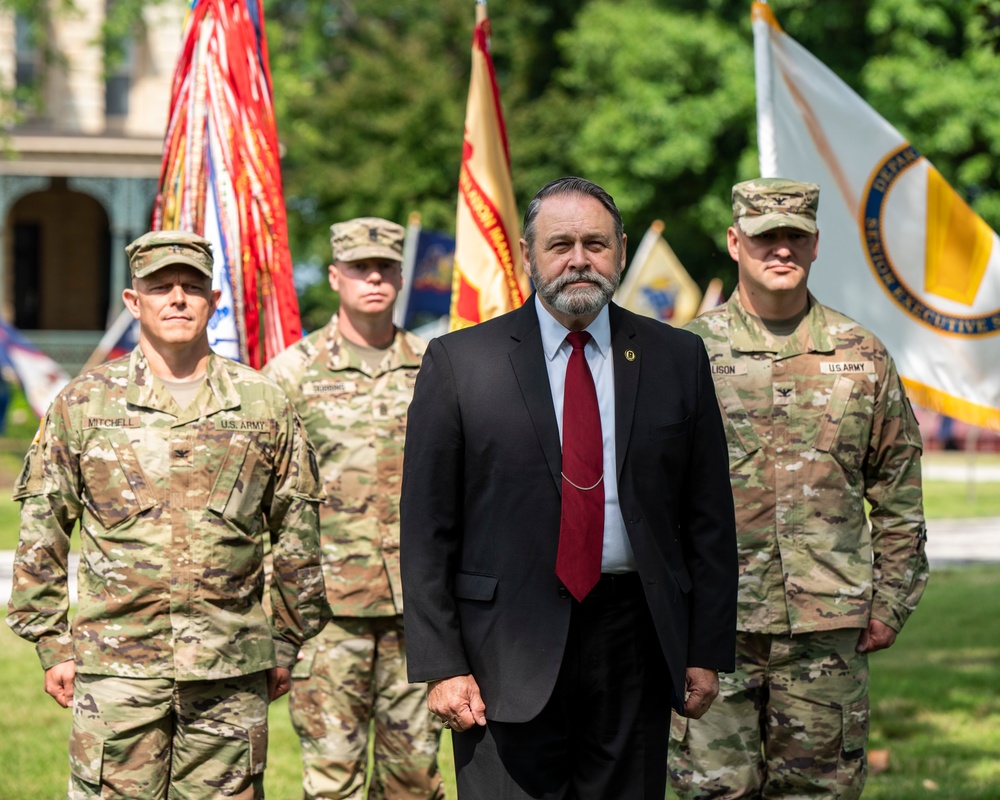 Historic Rock Island Arsenal welcomes new commander with family connection to Quad Cities