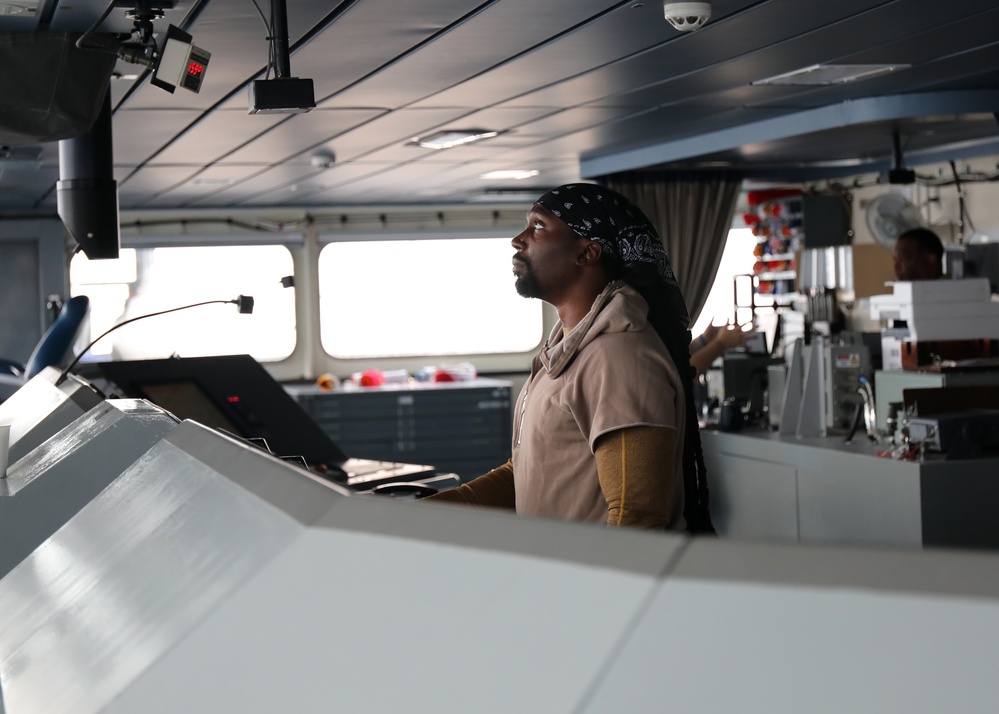 USNS Medgar Evers (T-AKE 13) Underway