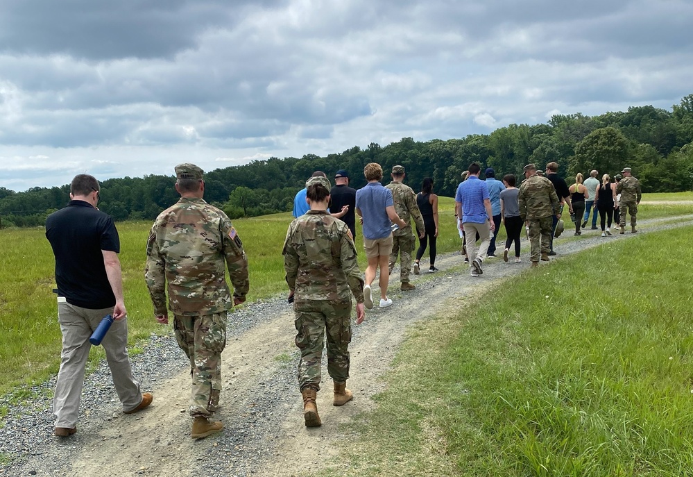 Army, Marine Corps EOD technicians brief Congressional staffers on unexploded ordnance