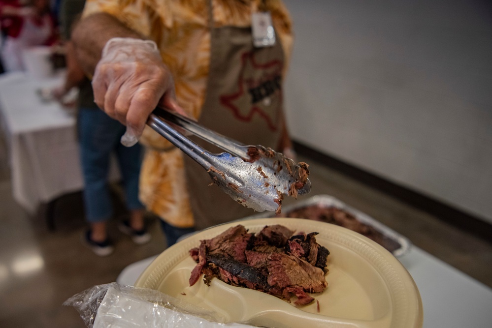 Abilene Military Affairs Committee Hosts the 57th Annual World’s Largest Barbeque
