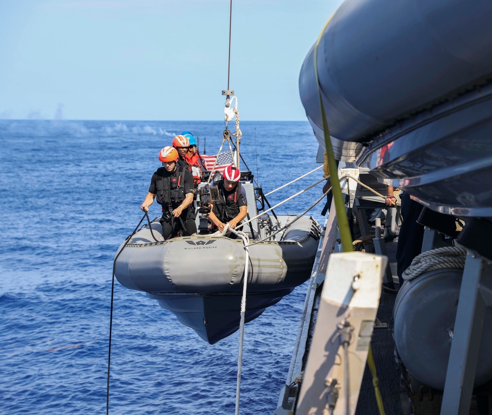 USS Farragut (DDG 99) COMTUX