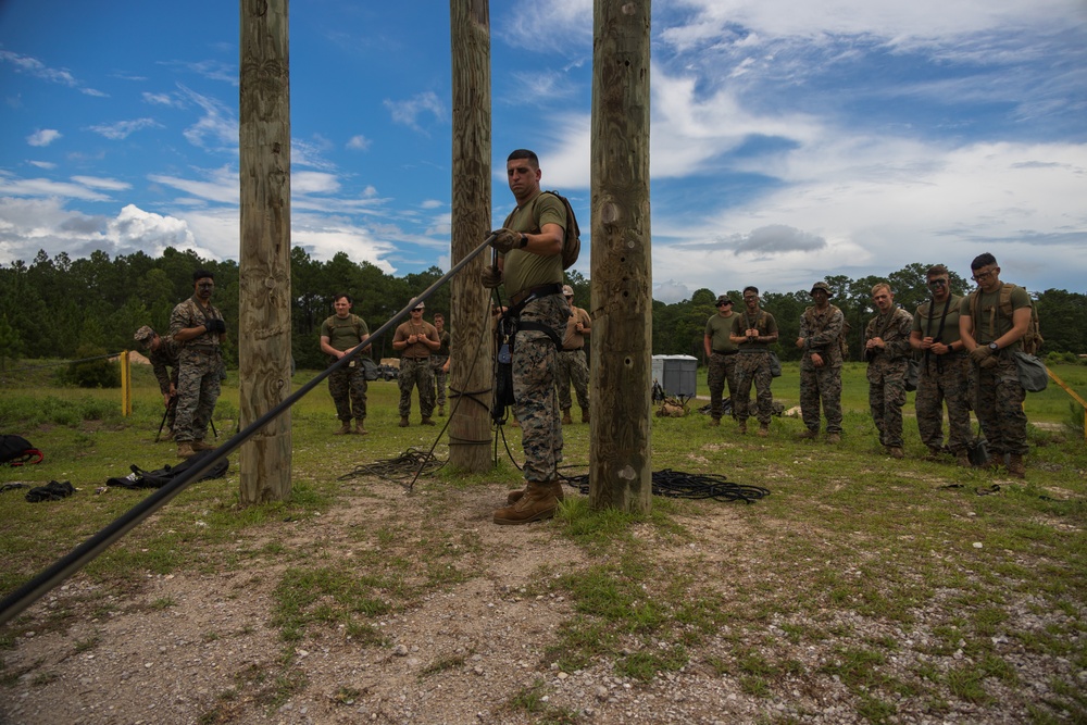 8th Engineer Support Battalion constructs rope bridges alongside Seabees during Summer Pioneer 22 (Day 4)