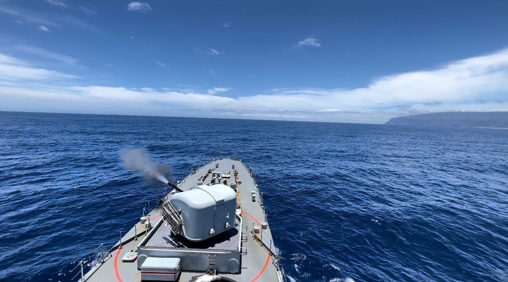 KD Lekir gun firing during RIMPAC 2022 serial