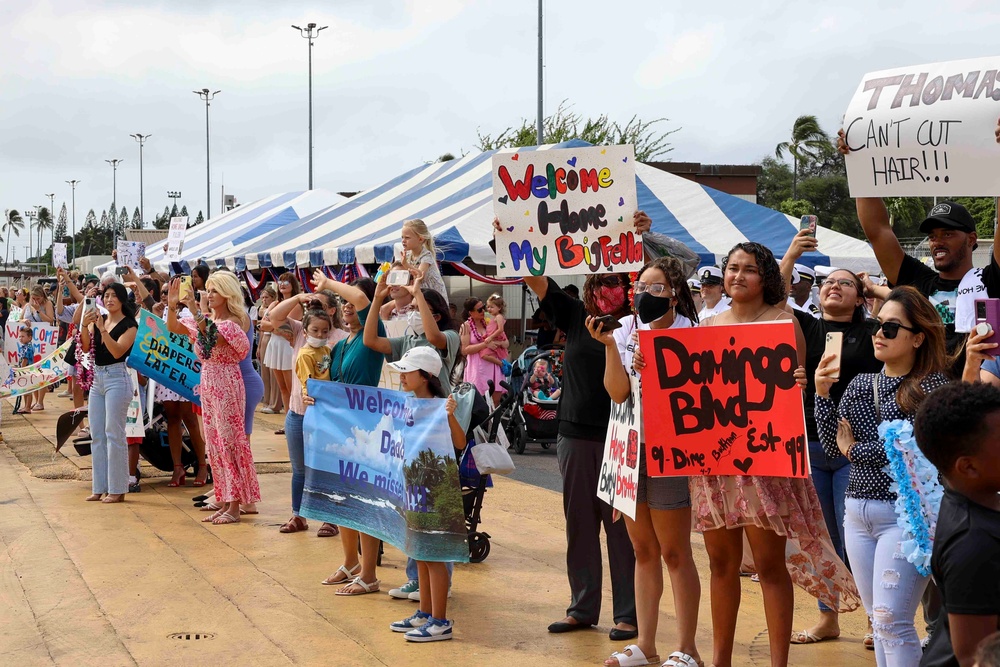 Homecoming, USS Port Royal, Joint Base Pearl Harbor-Hickam, MIDPAC