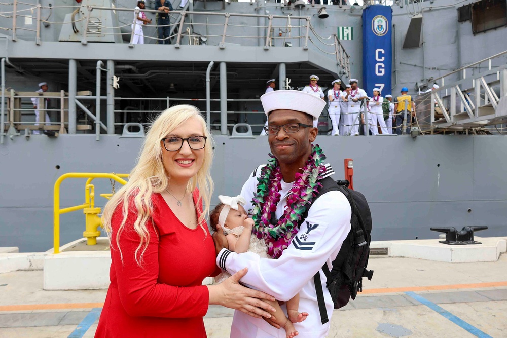 Homecoming, USS Port Royal, Joint Base Pearl Harbor-Hickam, MIDPAC