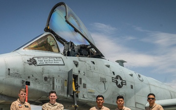 MWSS-473 Marines refuel U.S. Air Force A-10 Warthogs