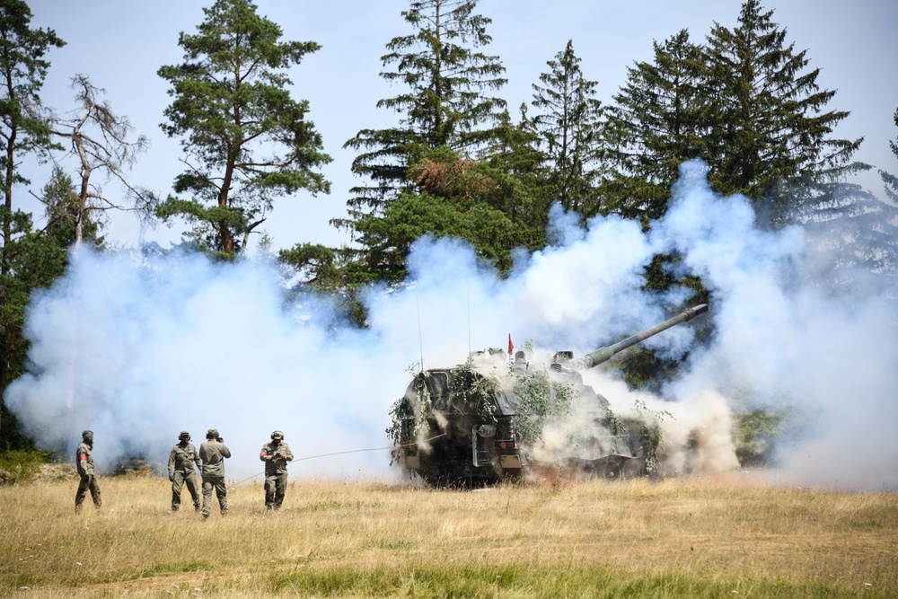 German soldiers fire munitions during exercise Dynamic Front 22