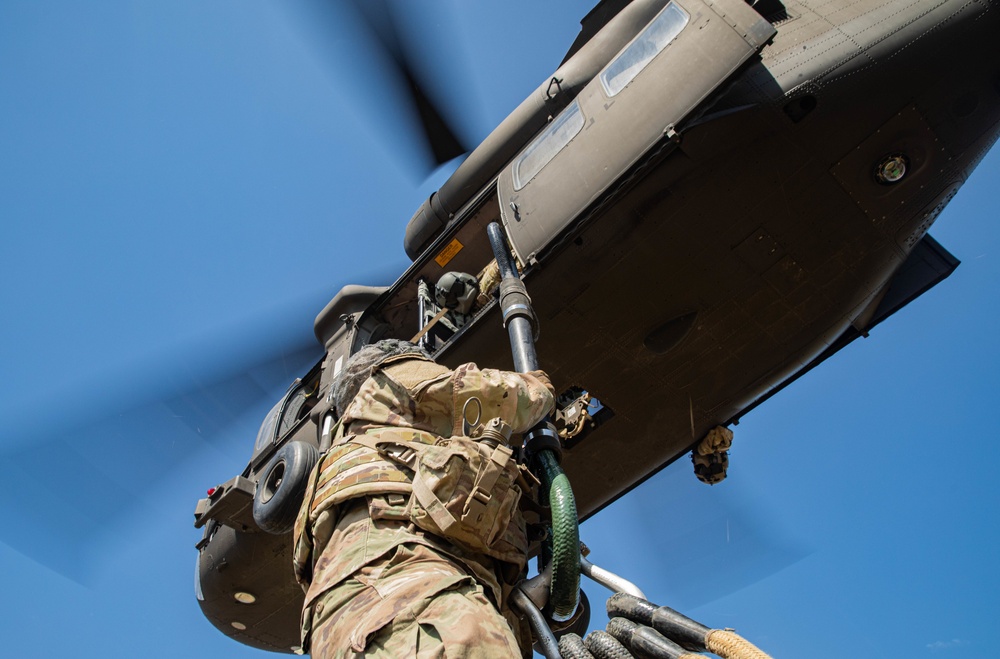 DVIDS - Images - 1-320th FAR Conducts Sling Load Operations [Image 6 Of 8]