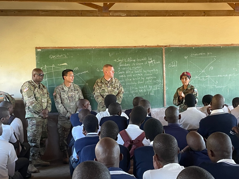 New York Army National Guard Soldiers honor Nelson Mandela Day with South Africa students