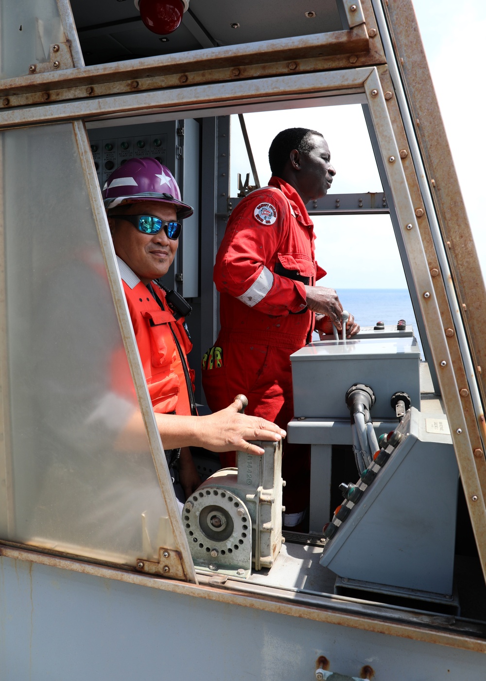 USNS Medgar Evers (T-AKE 13) Underway