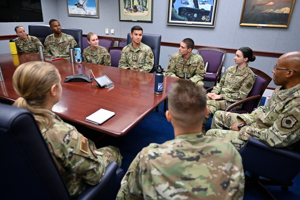 CSAF Brown meets summer intern cadets