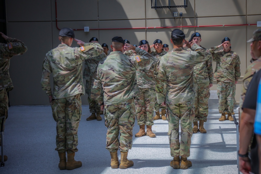 Fort Campbell MEDDAC conducts Change of Command