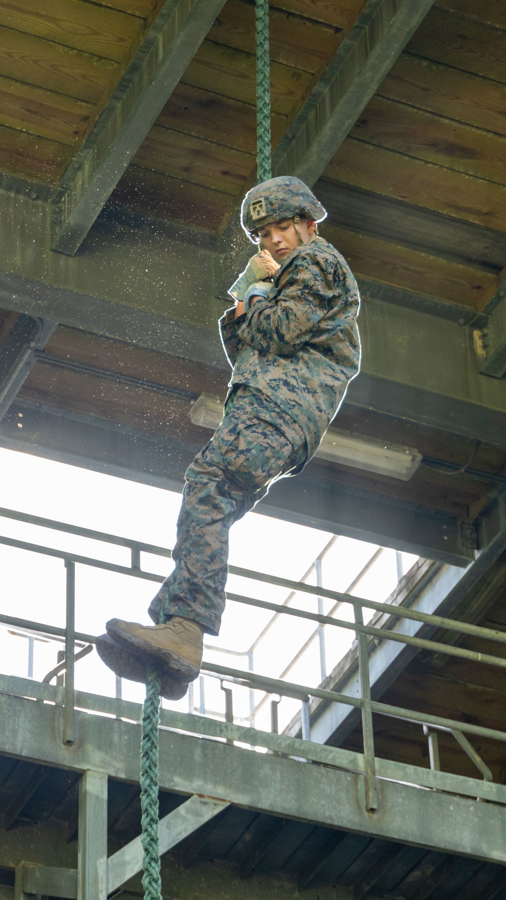 NROTC: Midshipmen Helicopter Rope Suspension Training