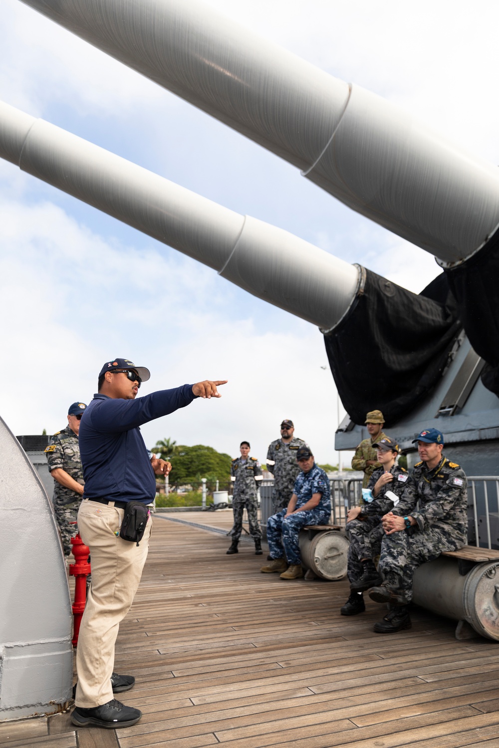 Australian Command Element tour of USS Missouri