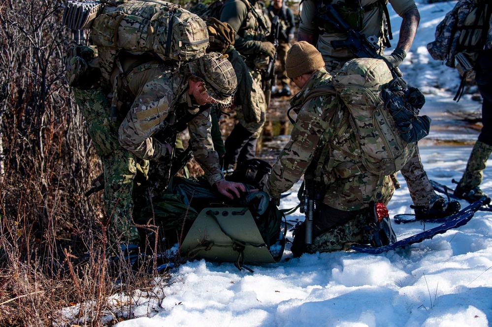 Naval Special Warfare Conducts Cold Weather Training