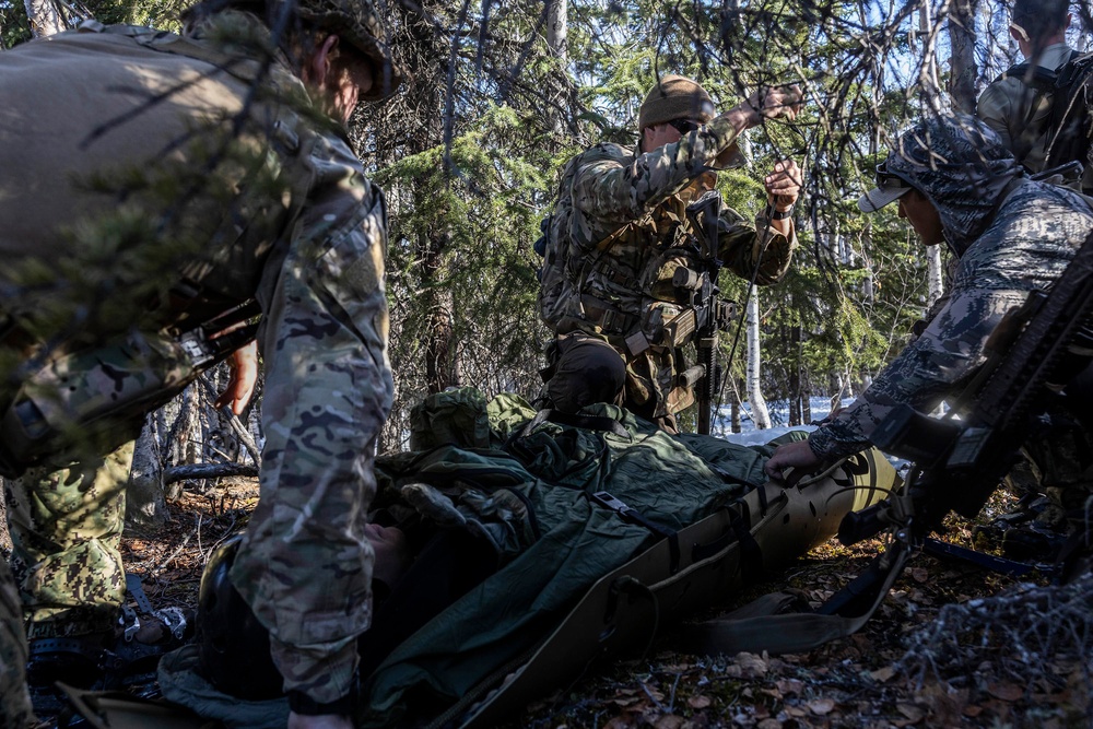 Naval Special Warfare Conducts Cold Weather Training