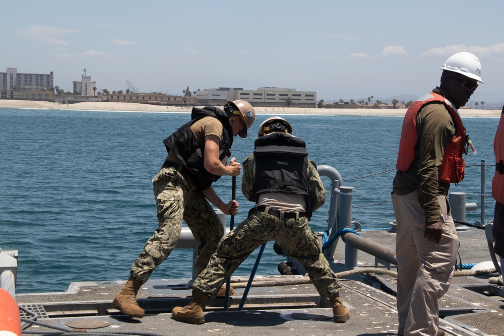 ACB 1 conducts Floating Causeway training