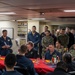 ARG Commodore visits USS Gunston Hall