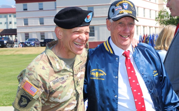 11th ABN DIV vets pass unit legacy to newly minted ‘Arctic Angels’