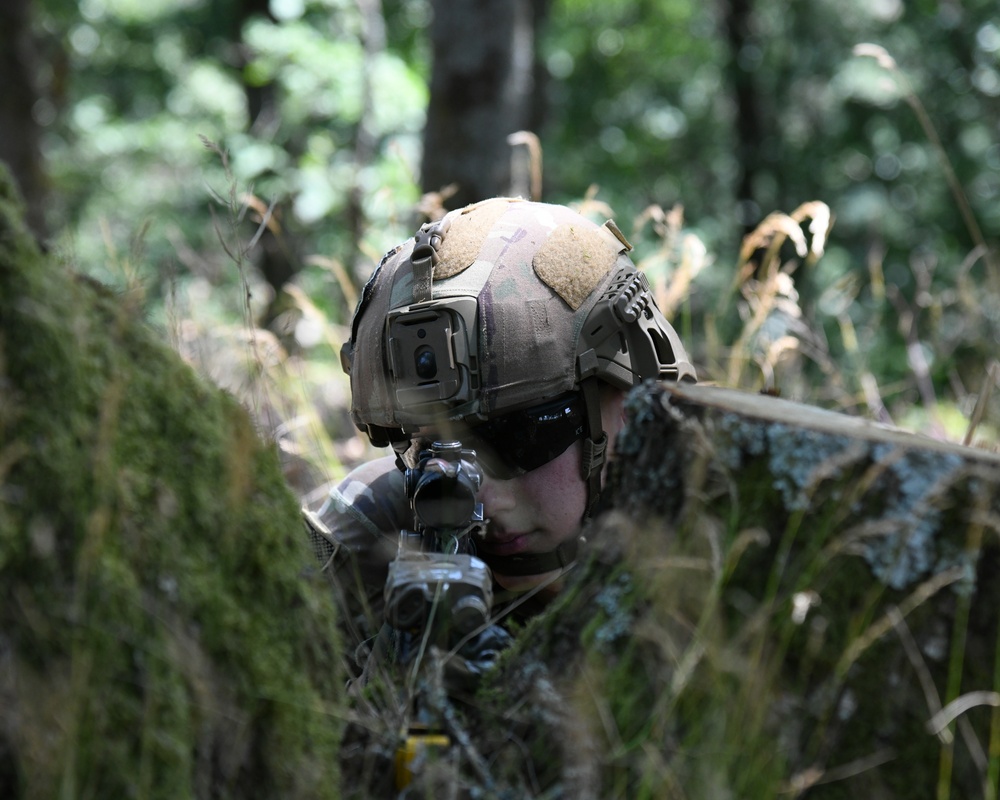 Airborne Cavalry explores “The Rock”