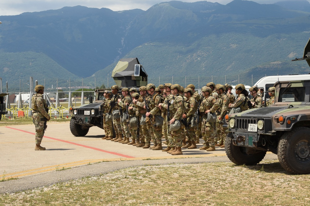 Honorable Rosenblum Visits Aviano Air Base