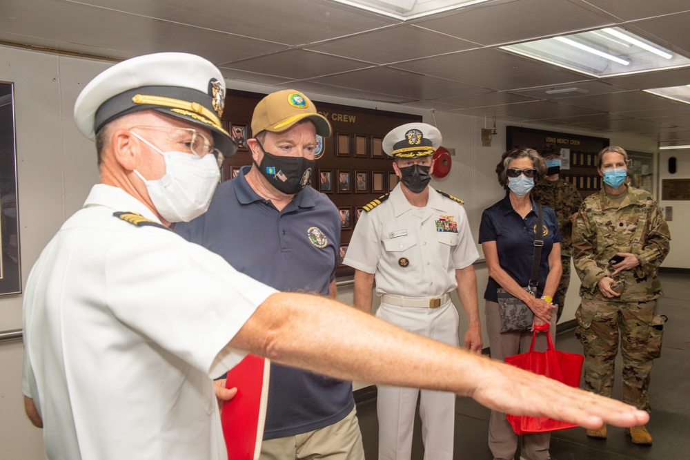 USNS Mercy (T-AH 19) arrives in Palau during Pacific Partnership 2022