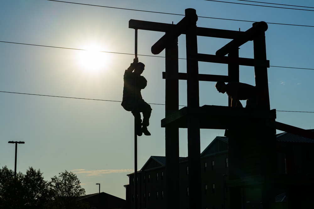 Working as a Team to Become the Army’s Best