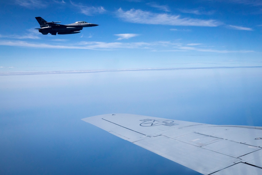 108th Wing hosts New Jersey legislators and staffers orientation flight