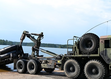 125 Multi-Role Bridge Company Conducts Annual Zodiac Boat Training