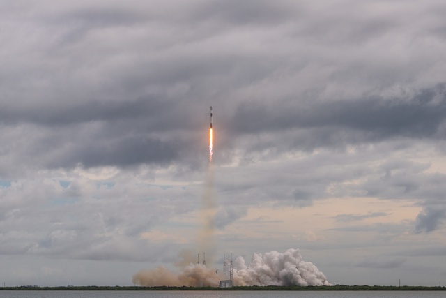 Starlink 4-22 Launch