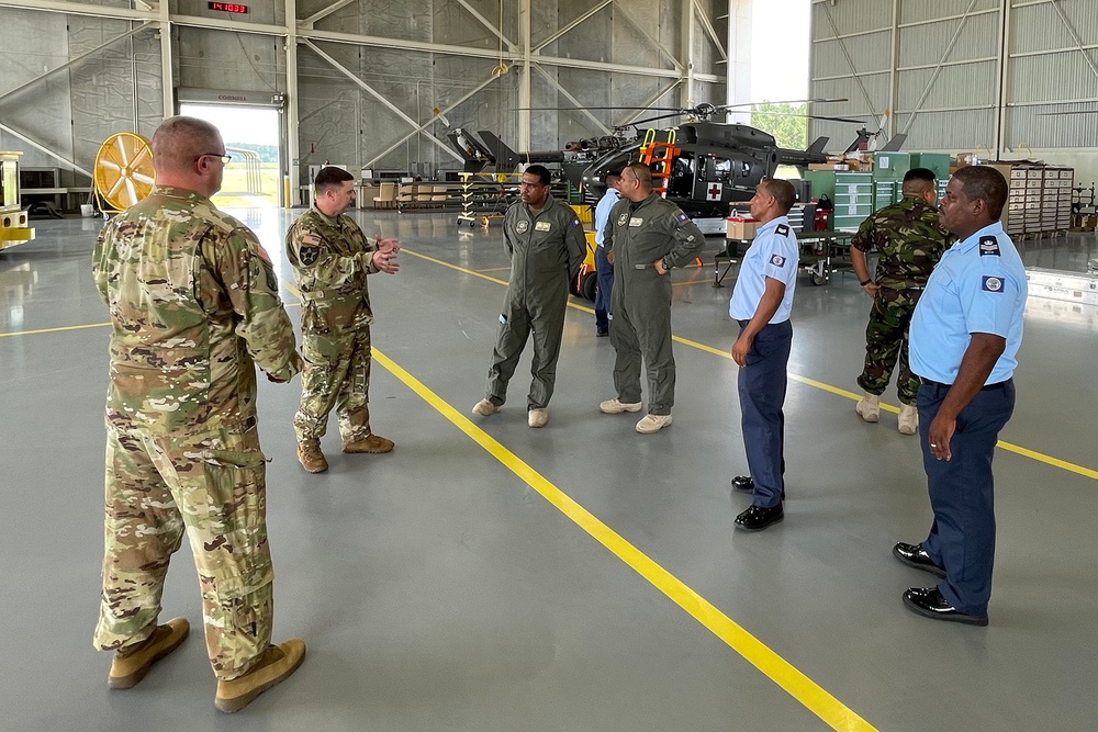 La. Guard hosts Belize Defence Force for aviation training