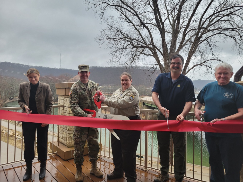 Corps celebrates two restoration projects on the Upper Mississippi River