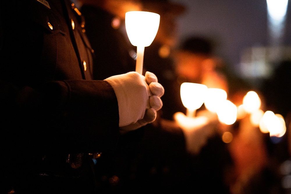 Coast Guard commandant attends 34th Annual Candlelight Vigil