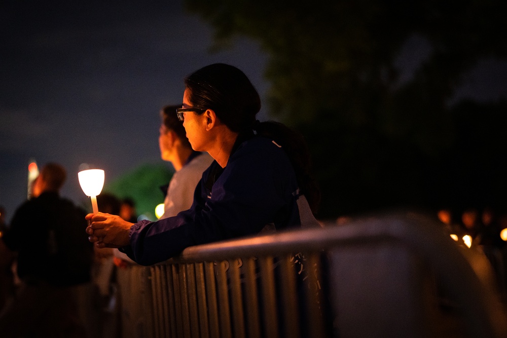 Coast Guard commandant attends 34th Annual Candlelight Vigil