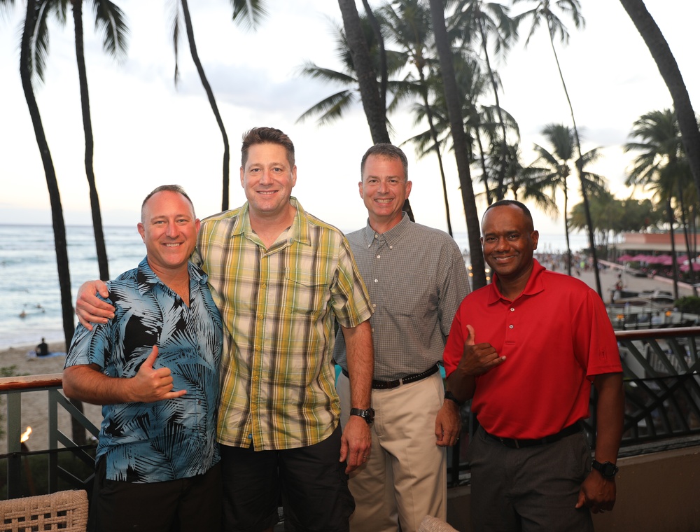8th TSC staff talk Pacific logistics with ADF