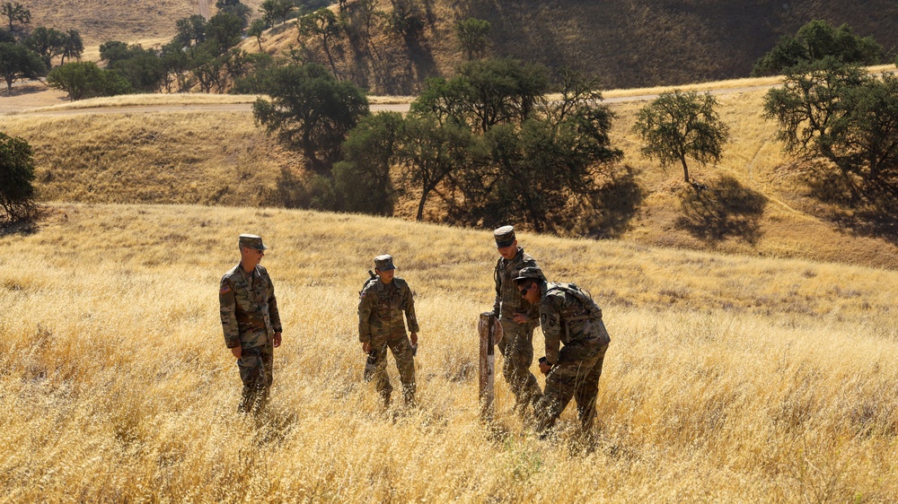 DVIDS - Images - 579th EN BN HHC Soldiers conduct Land Nav training ...