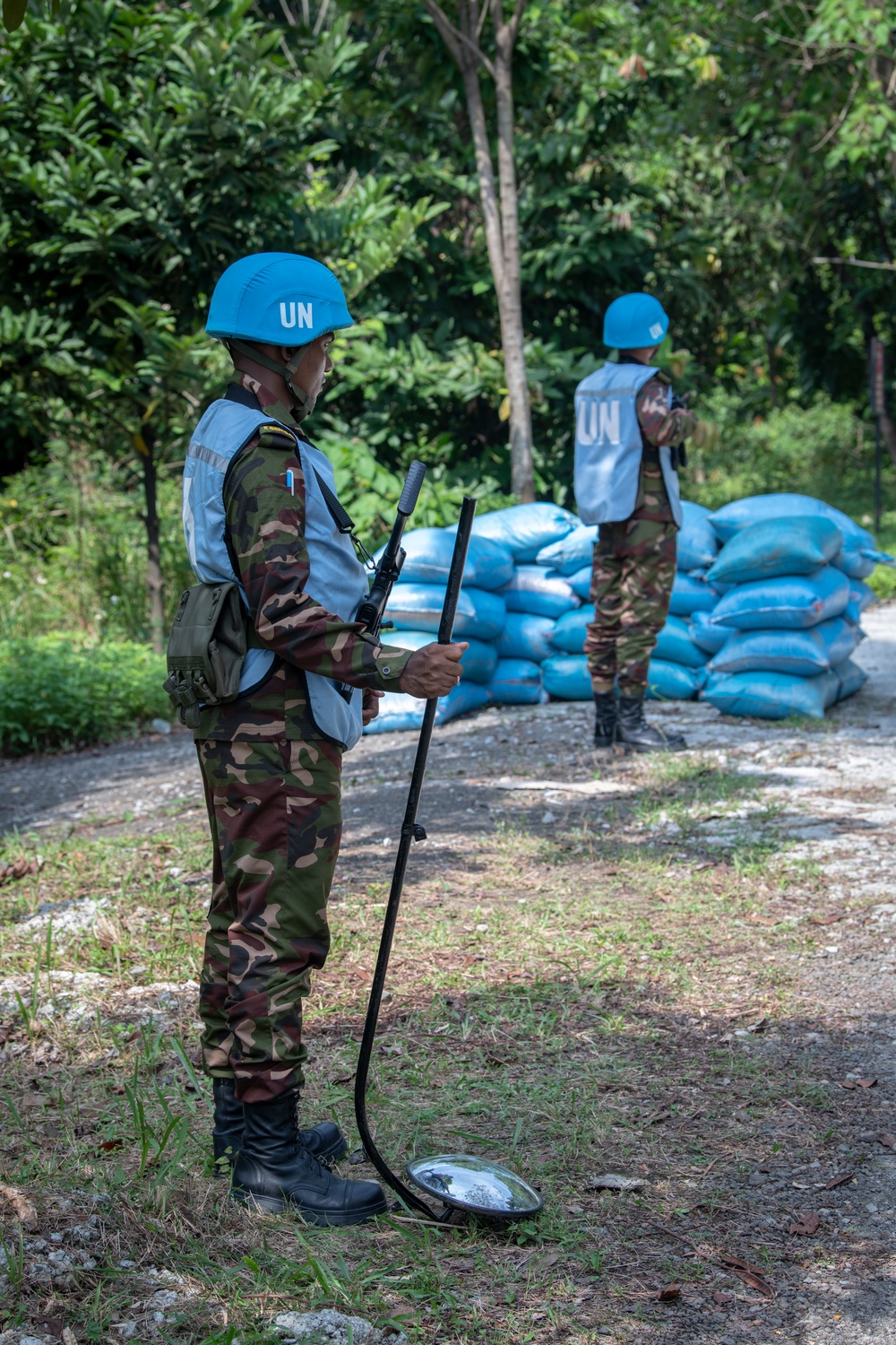 Bangladesh Soldiers Checkpoint Training