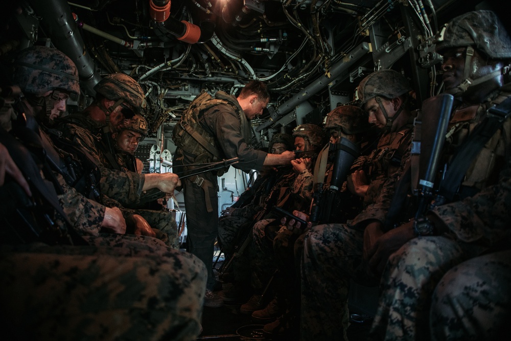 8th Engineer Support Battalion conducts refuel and flight operations during Summer Pioneer 2022 (Day 6)