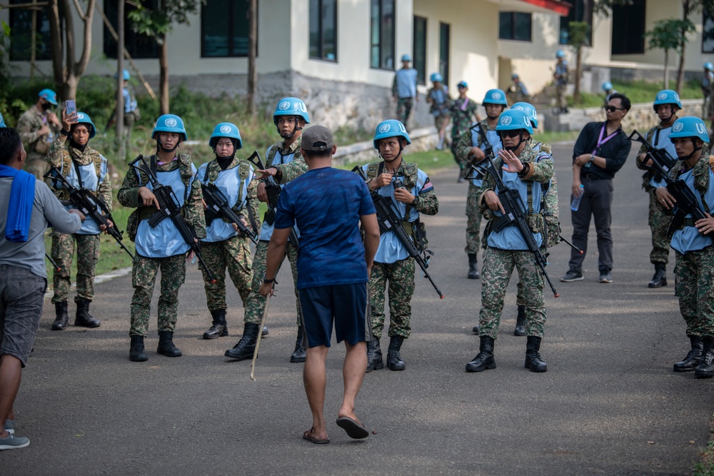 Malaysian Army Dismounted Patrol