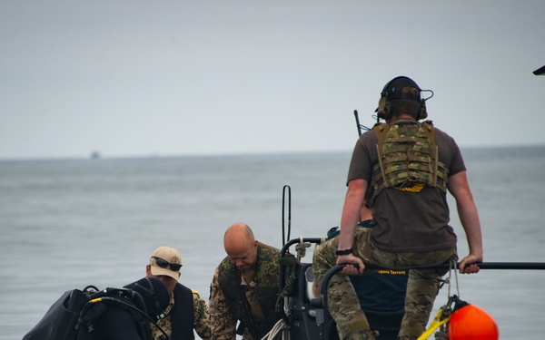 Mine Exploitation Exercise at RIMPAC 2022