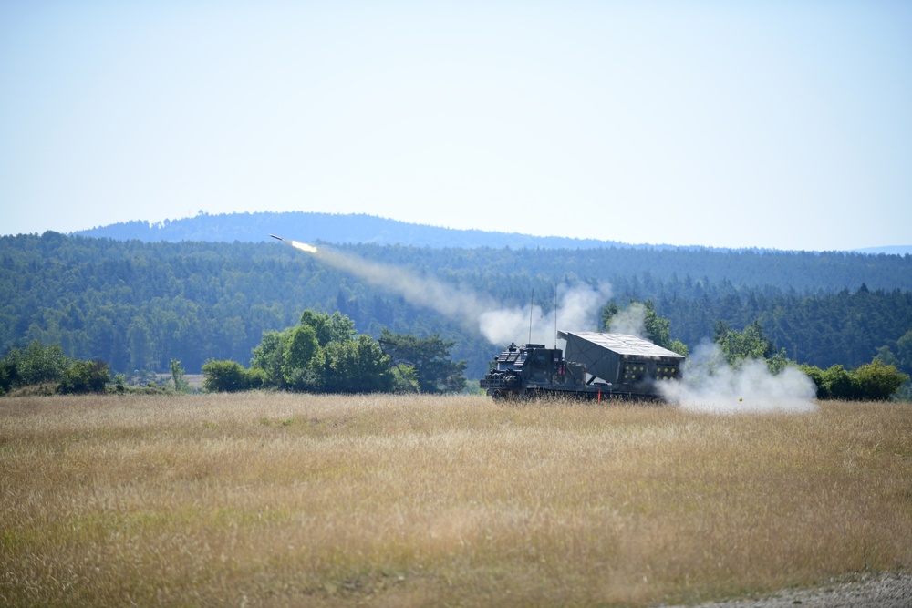 British MLRS live-fire at Dynamic Front 22