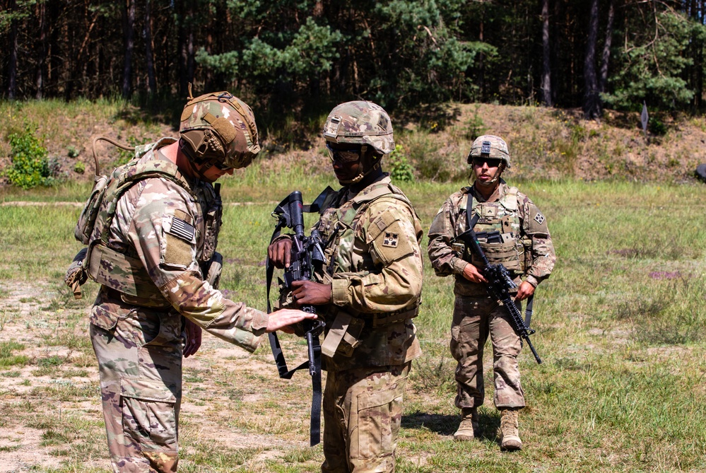 Dvids - Images - 1-68 Ar Conduct An M4a1 Carbine Qualification [image 6 