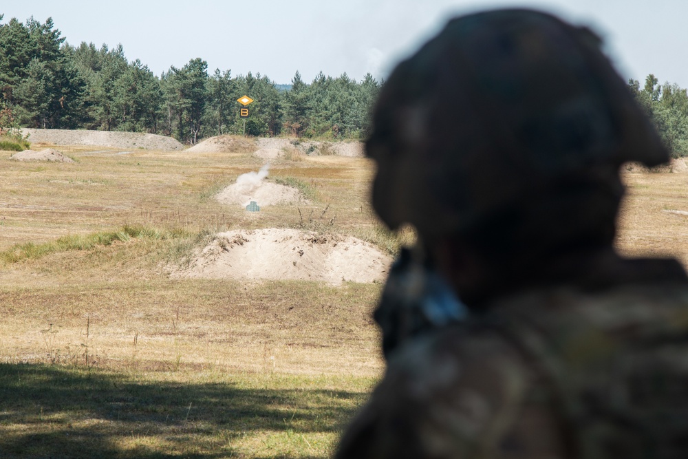 U.S. Soldiers shoot for the German Armed Forces Badge of Marksmanship (Schützenschnur)