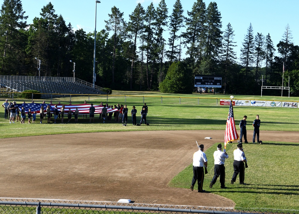 Starfire's host military appreciation night