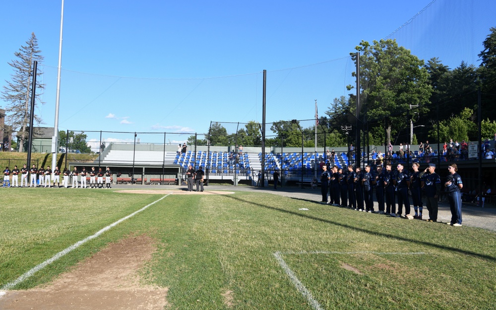 Starfire's host military appreciation night