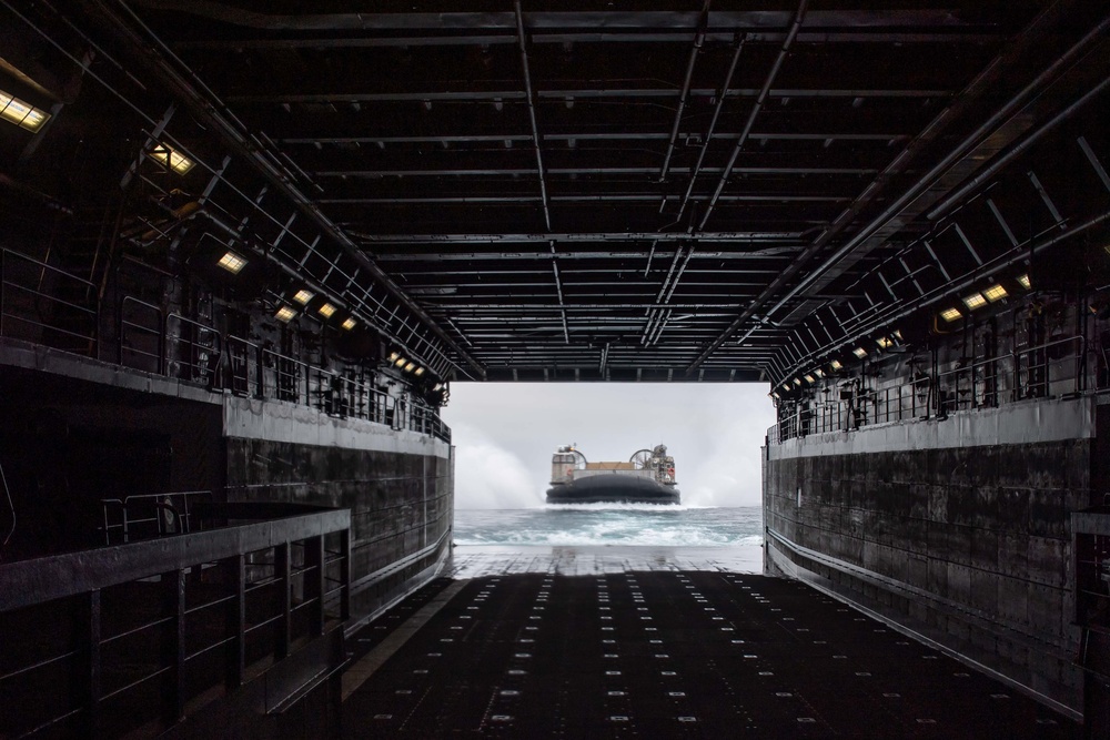 LCAC Operations Aboard USS New Orleans July 20, 2022