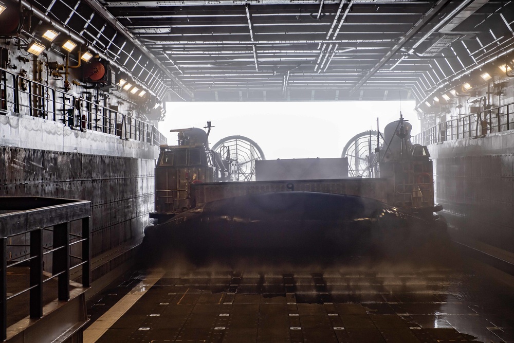 LCAC Operations Aboard USS New Orleans July 20, 2022