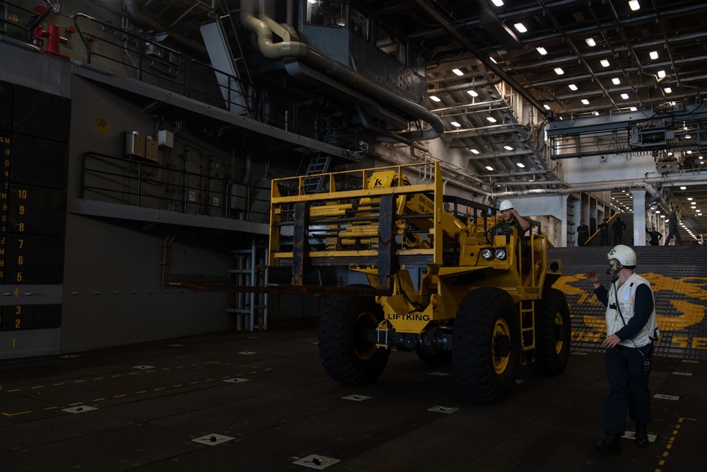 LCAC Operations Aboard USS New Orleans July 20, 2022